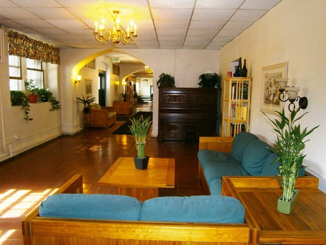 The Baltimorean Apartments, Baltimore, MD 21218 - photo 6