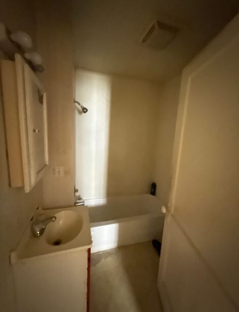 1613 E Johns Ave, Decatur, IL 62521 - photo 4