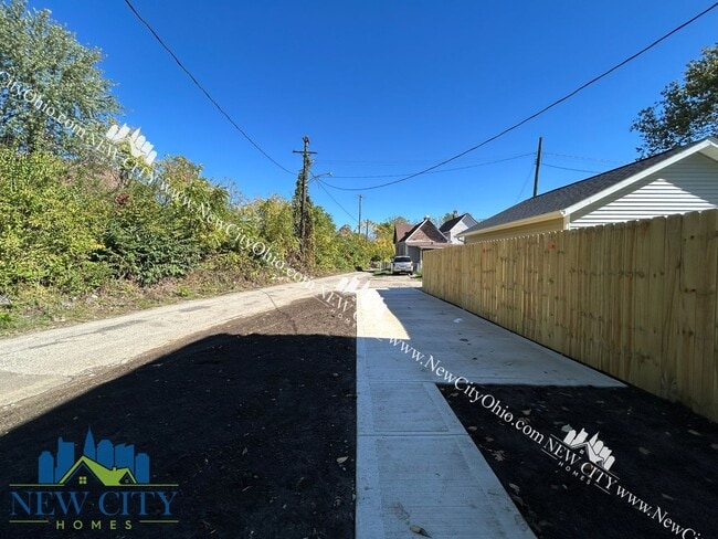 170 Wisconsin Ave, Columbus, OH 43222 - photo 4