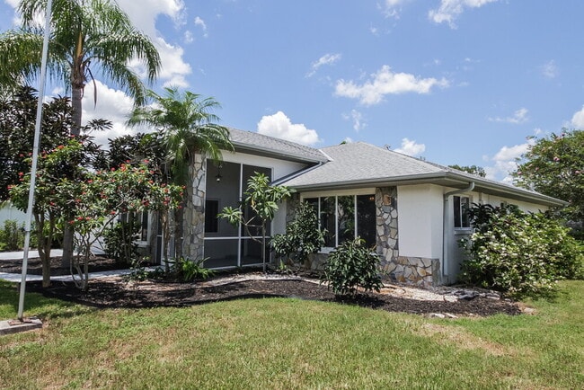 2877 48th Way E, Bradenton, FL 34203 - photo 2