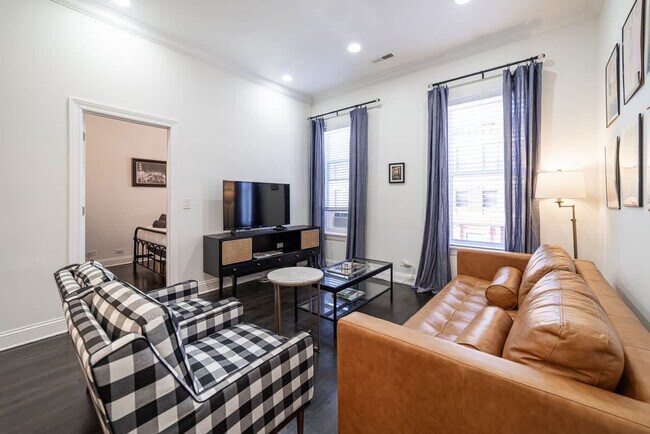 2113 W Grand Ave unit ID1360123P, Chicago, IL 60612 - photo 2