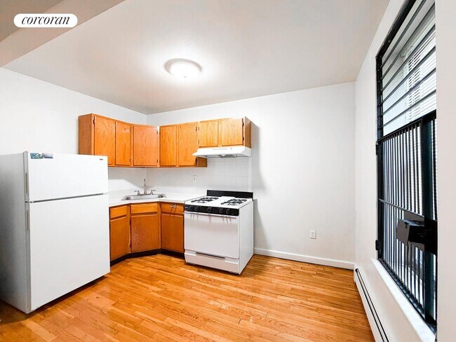 230 54th St, New York City, NY 11220 - photo 5