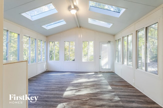 2191 Grayfield Dr, Grayson, GA 30017 - photo 6