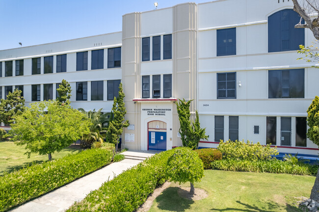 George Washington Preparatory High School Los Angeles CA Rankings Reviews Homes