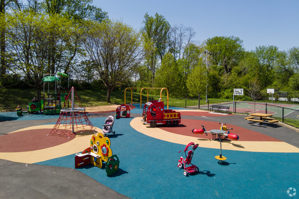 Thomas Mitchell Playground