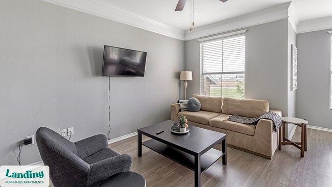 5350 Fossil Creek Blvd unit 136, Haltom City, TX 76137 - photo 2