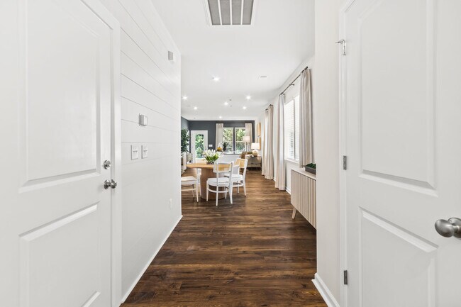 3129 Hillgate Trail, Boiling Springs, SC 29316 - photo 5