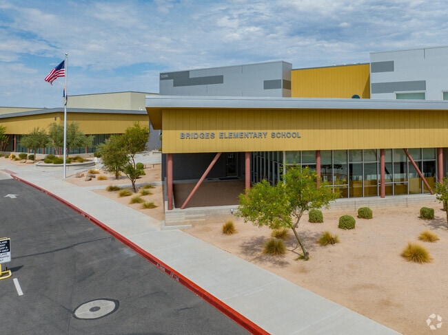 Bridges Elementary School is one of the top elementary schools near The Bridges at Gilbert.