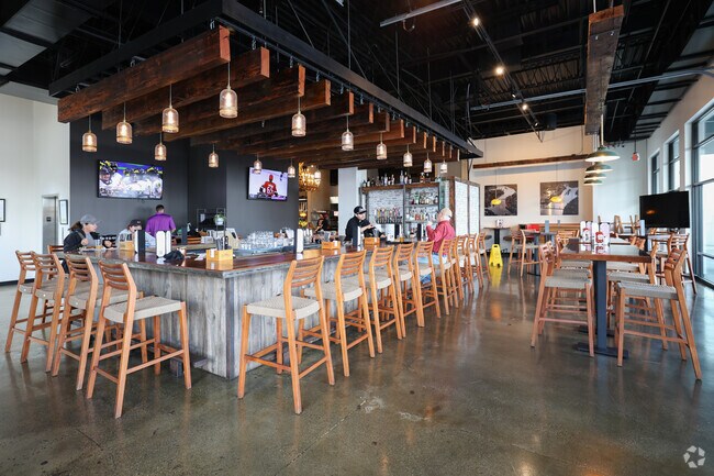 Twin Hickory Tavern is Regency's new casual dinning location.