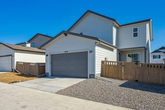 4729 N Valdai Ct, Aurora, CO 80119 - photo 3