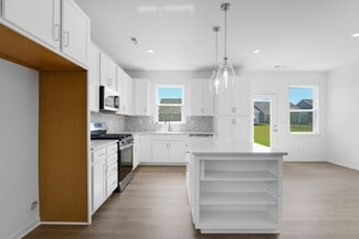 468 Sunharvest Ln, Indian Trail, NC 28079