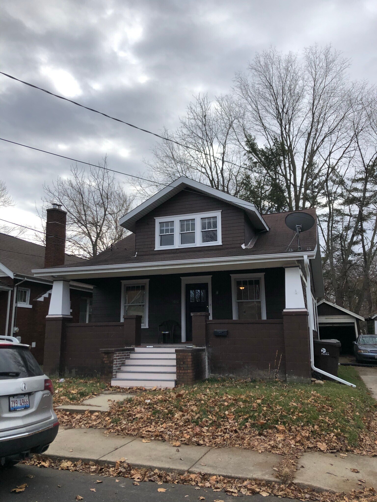 1012 W Armstrong Ave unit 1012-1, Peoria, IL 61606 - photo 1