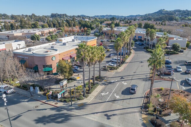 College Center in San Pablo is full of shopping and dining options.