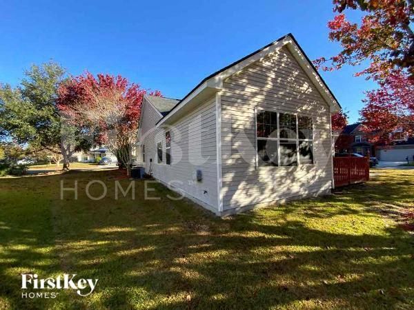 5368 Greggs Landing, North Charleston, SC 29420 - photo 3