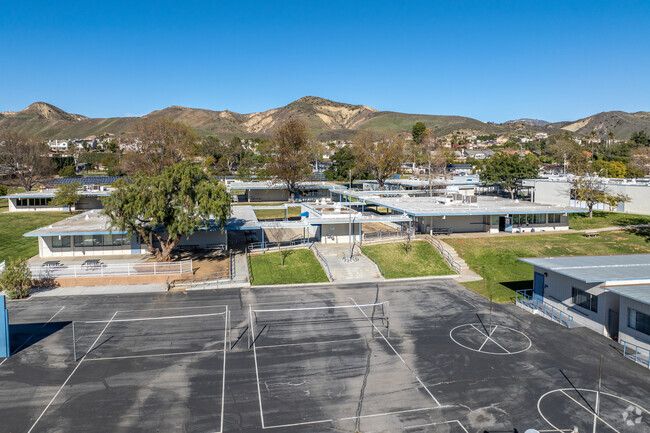 Big Springs Elementary School serves around 500 students in Simi Valley.