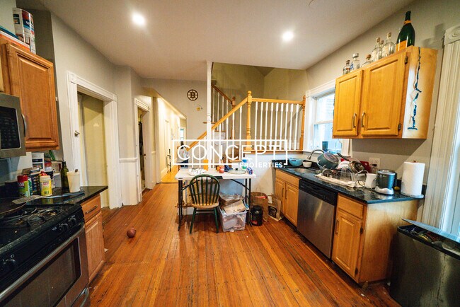63 Hillside St unit 3, Roxbury Crossing, MA 02120 - photo 2