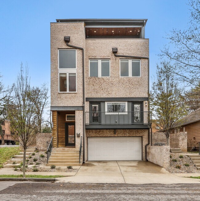 119 30th Ave S, Nashville, TN 37212