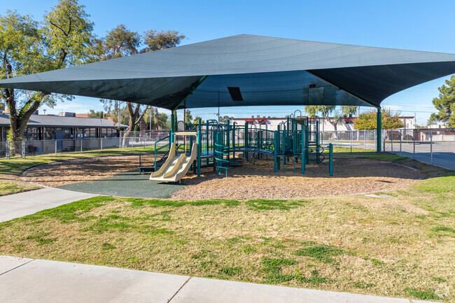 Desert View Elementary in Phoenix cultivates curiosity and confidence in every child.