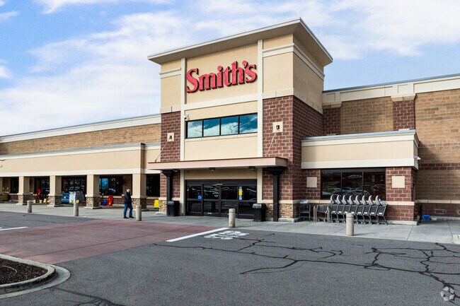 North Salt Lake residents restock their pantries at Smith’s.
