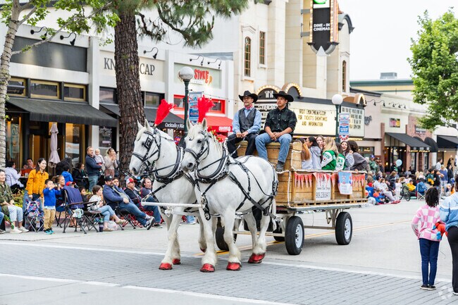 Horse drawn carriages can be seen in the Monrovia Days parade.