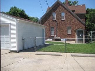 3703 5th Ave Unit 5, Des Moines, IA 50313