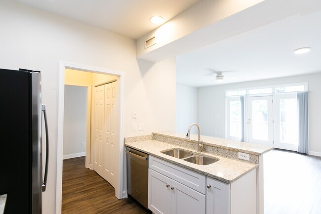 The Perch on Woodbrook, Charlottesville, VA 22901 - photo 5