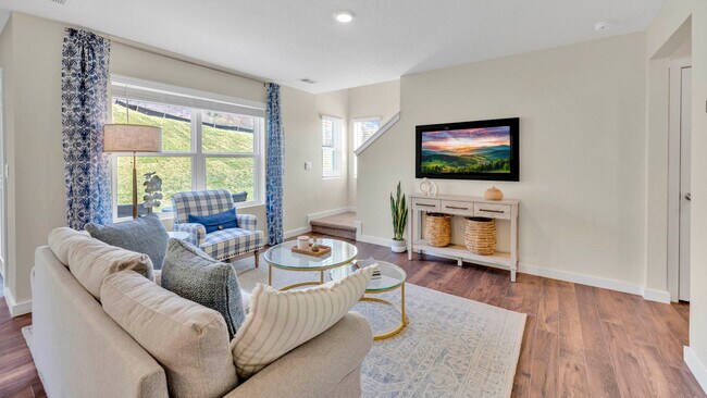 7049 Randleman Dr, Knoxville, TN 37918 - photo 5