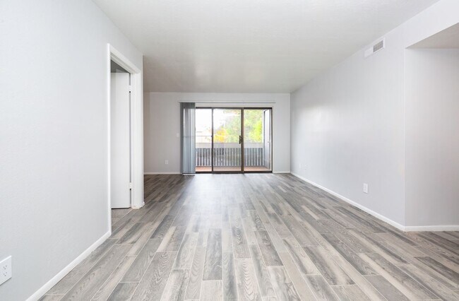 Fox Creek, Layton, UT 84041 - photo 2