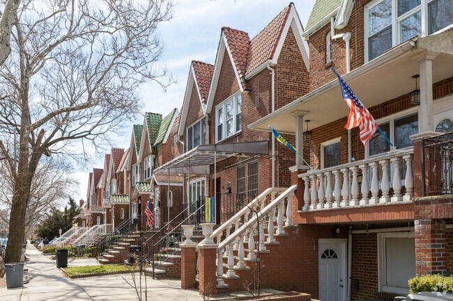 Madison is a lively neighborhood located in Brooklyn, NY.