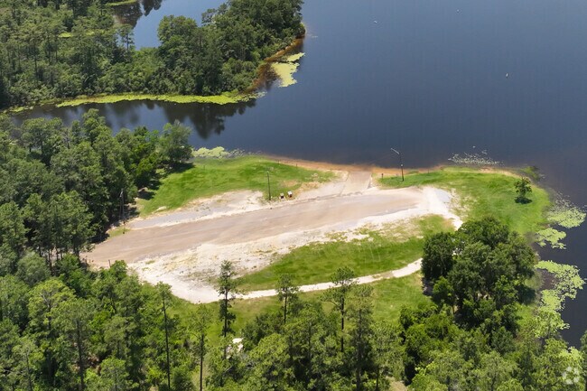 The Boat Ramp at Big Creek Lake is a great spot for fishing or launching boats & Kayaks.