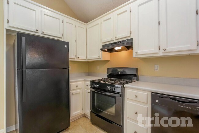 5390 Springbrook Dr SW, Powder Springs, GA 30127 - photo 6