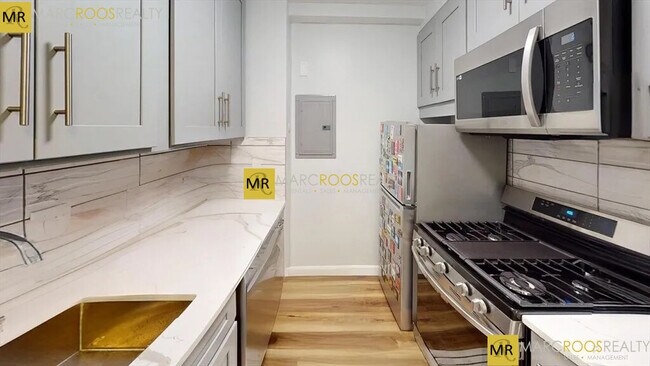 Tremont on the Common unit 15G, Boston, MA 02111 - photo 4