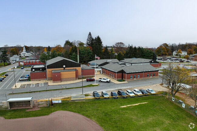 Meetinghouse Elementary can be found right in Westminster center in Massachusetts.