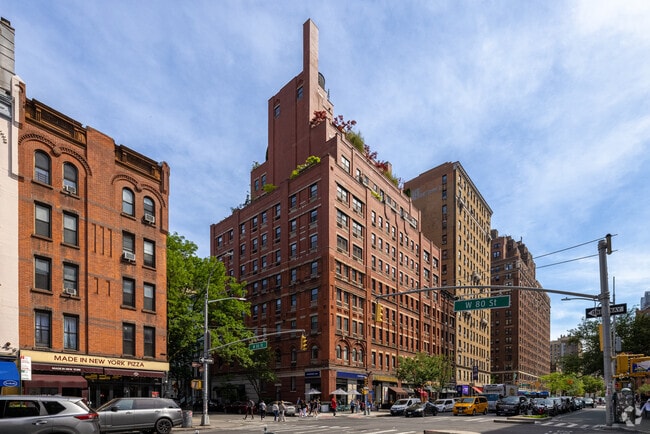 N*o様 NEIGHBORHOOD 40% forty Percent 初期 フ About The Chesterfield, New York NY | HOAs, Reviews