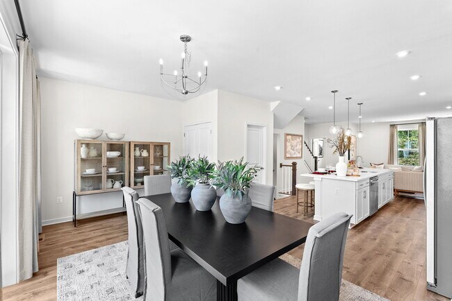 17972 Alicia Ave, Dumfries, VA 22026 - photo 6