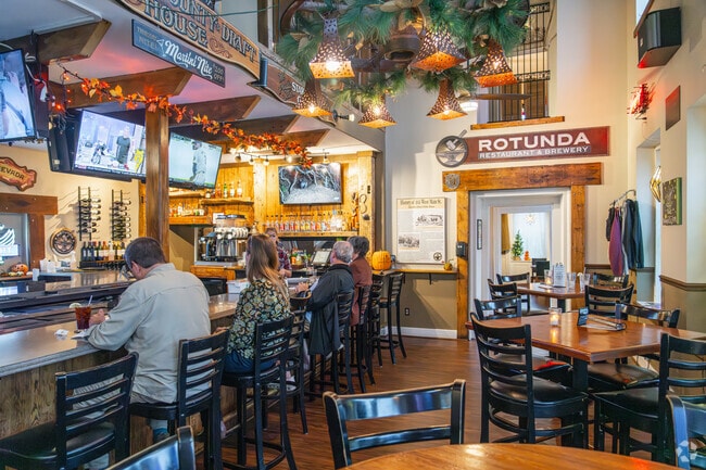 Enjoy delicious craft beers and tasty food at Rotunda Restaurant & Brewery near North Annville.