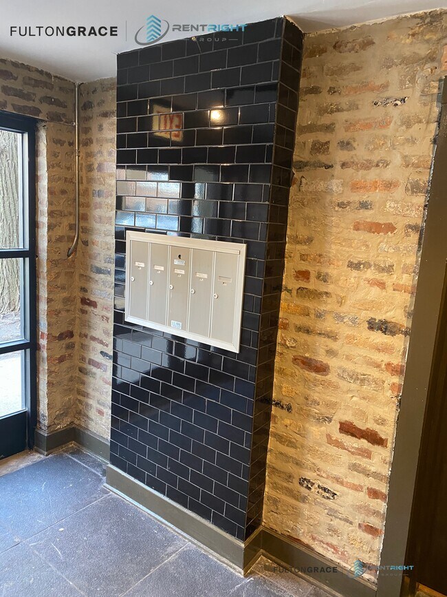 845 W Agatite Ave unit 845-3G, Chicago, IL 60640 - photo 7