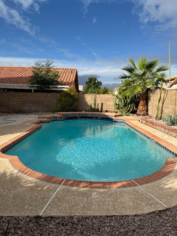 8924 W Tierra Buena Ln, Peoria, AZ 85382 - photo 2