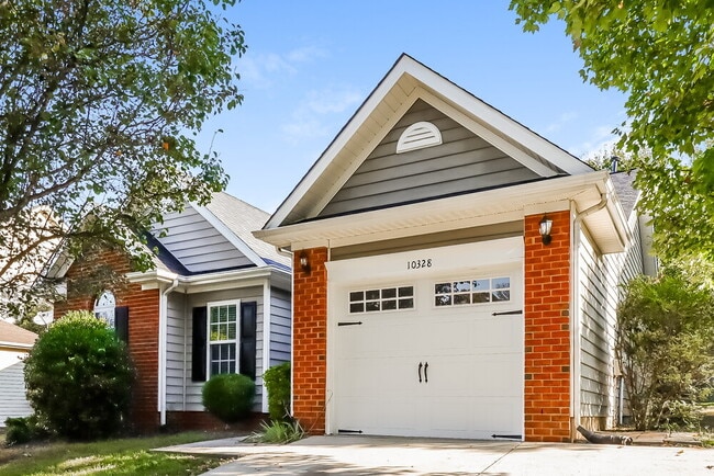 10328 Taftnale Ct, Charlotte, NC 28214 - photo 3