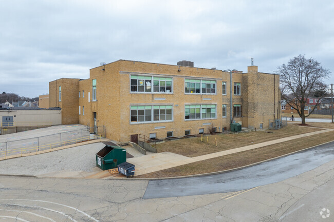 Whittier Elementary is a public school in Waukegan teaching grades K-5.