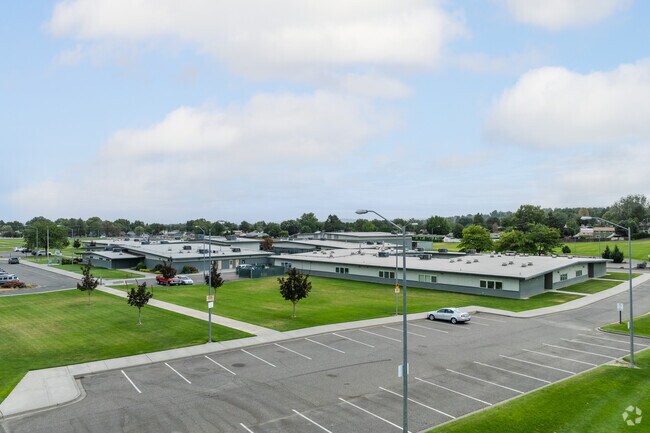 Park Middle School serves the Kennewick area.