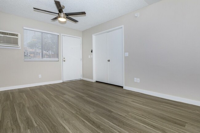 Artisan at Downtown Chandler, Chandler, AZ 85225 - photo 2