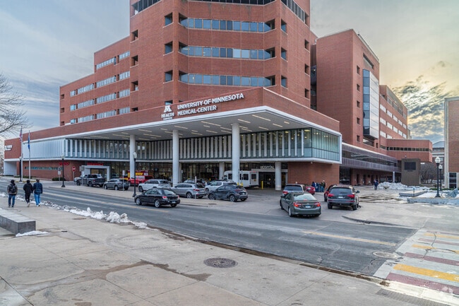 Minnesota Medical Center is a short drive from Orchard Trail.