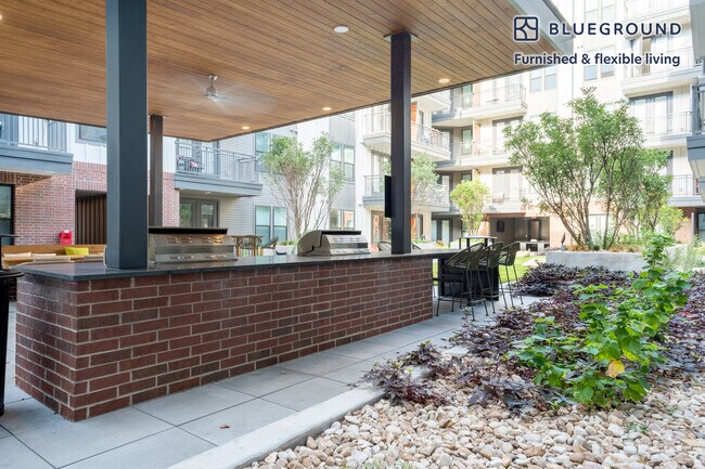 3403 Harmon Ave unit FL2-ID141, Austin, TX 78705 - photo 5