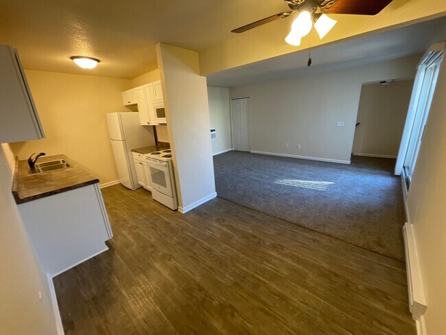 Bayview, Marshfield, WI 54449 - photo 5