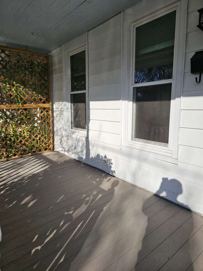 421 Tazewell Ave unit 421 Cape Charles, Cape Charles, VA 23310 - photo 2