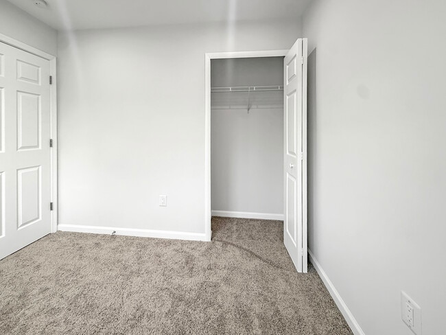 1344 Barnaby Terrace SE, Washington, DC 20032 - photo 3