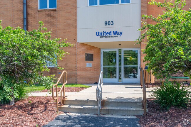 United Way of Olmsted County unites people and resources to improve lives in the community.
