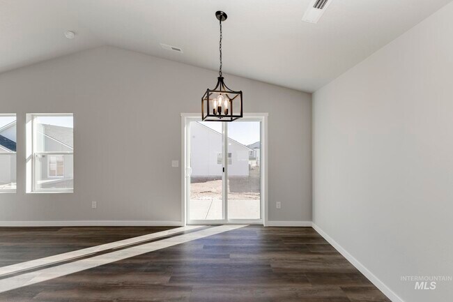 308 N Coltsfoot Ave, Kuna, ID 83634 - photo 6