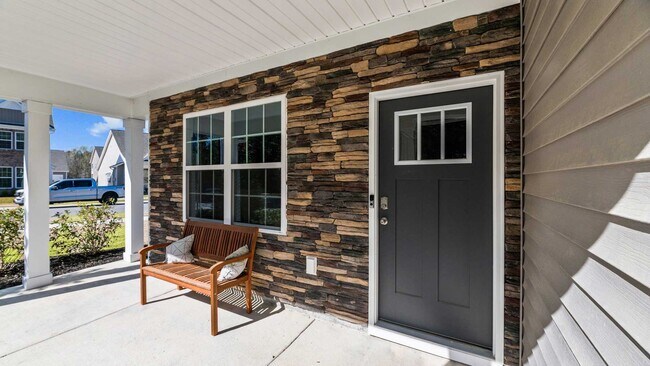 1025 Minnette Cir, New Bern, NC 28562 - photo 7